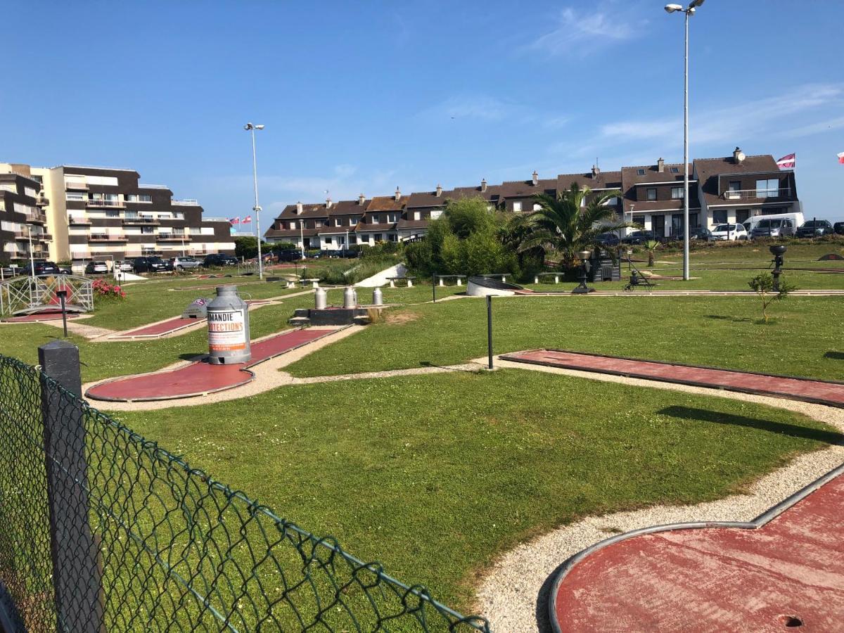 Appartamento Le 84 Courseulles-sur-Mer Esterno foto