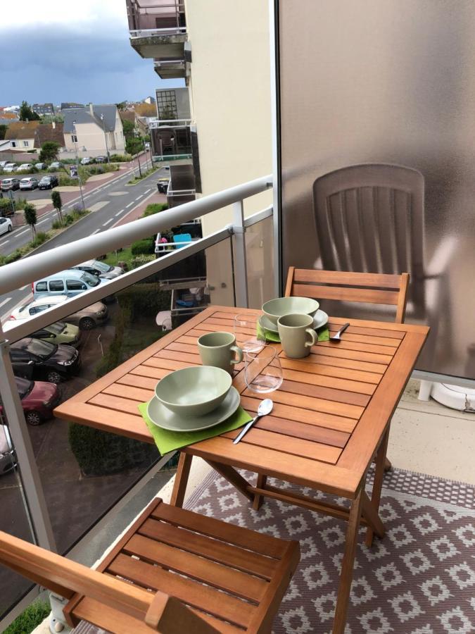 Appartamento Le 84 Courseulles-sur-Mer Esterno foto